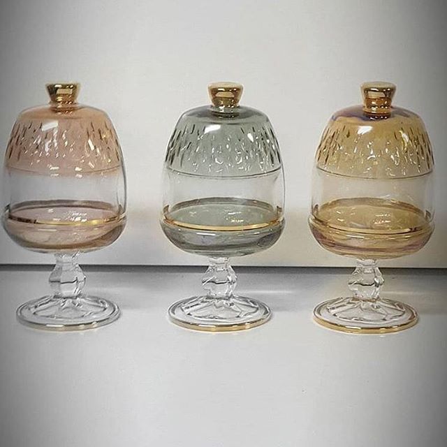 Kapaklı Renkli Şekerlik