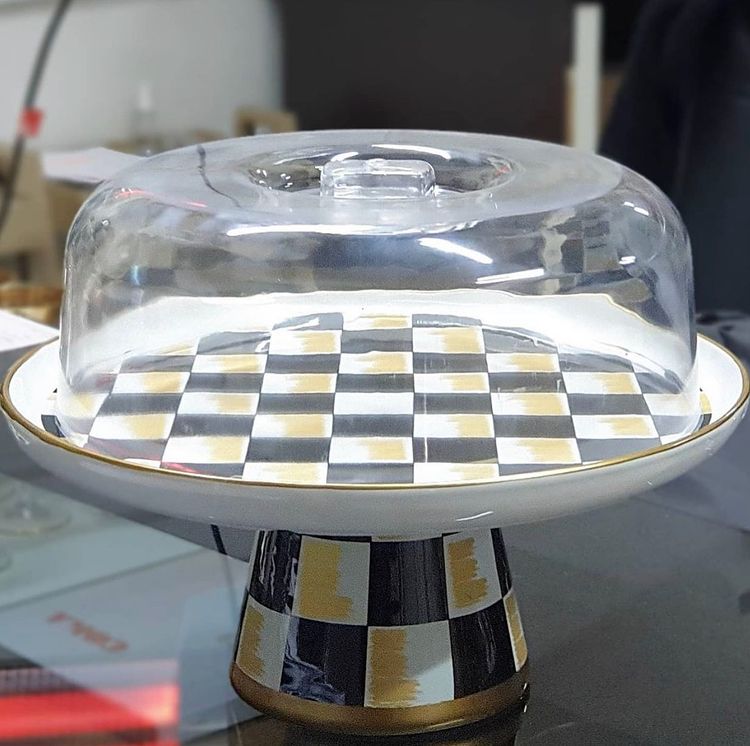 Ayaklı Kek Fanusu Seramik Damalı Kapaklı