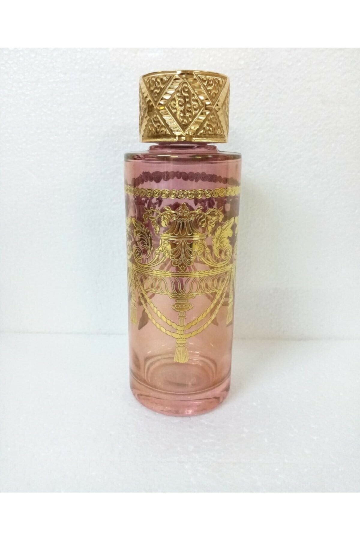 Kolonya Şişesi Pembe Gerçek Altın Yaldız İşleme Kolonya Şişesi Pembe Gerçek Altın Yaldız İşleme