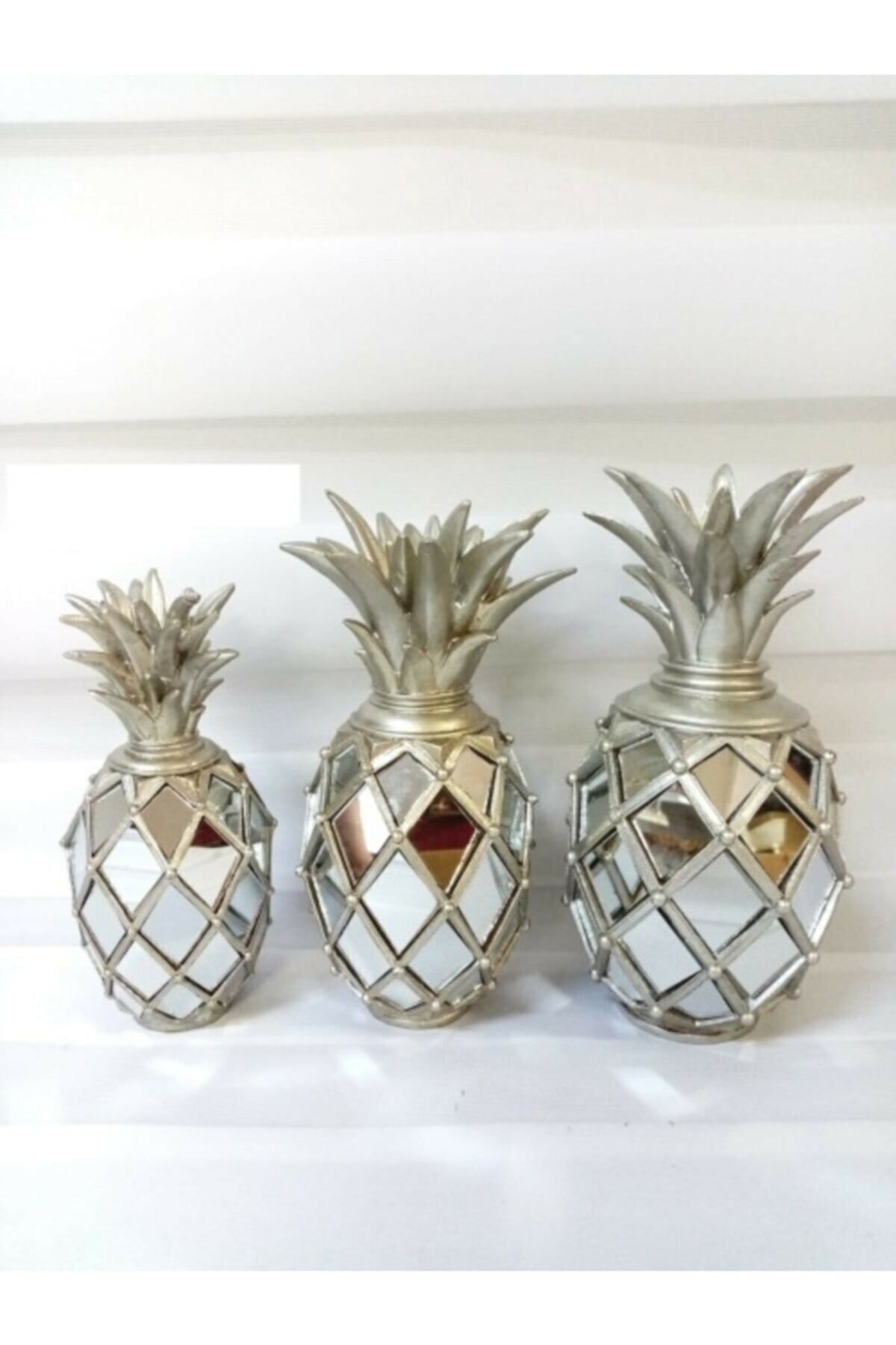 Ananas Dekoratif Obje Aynalı 3lü Sarı Ananas Dekoratif Obje Aynalı 3lü Gümüş